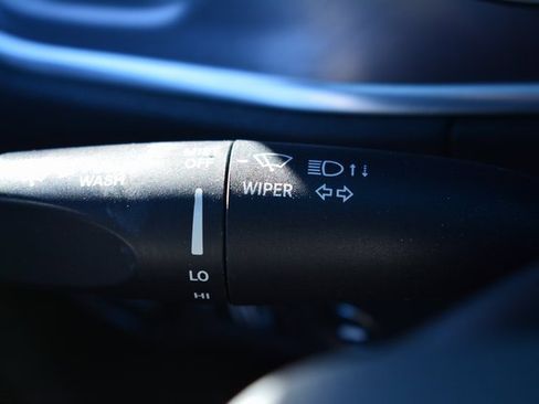 Used 2021 Dodge Charger SXT w/ Leather Interior Group image 31