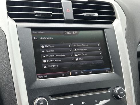 Used 2013 Ford Fusion SE FWD image 15