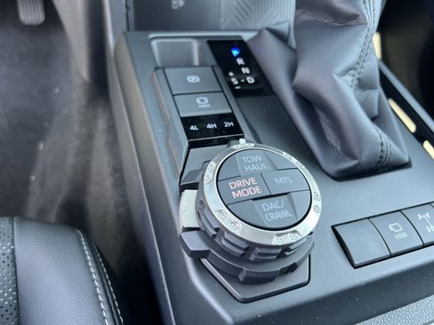 New 2026 Toyota 4Runner TRD Off-Road Premium image 26