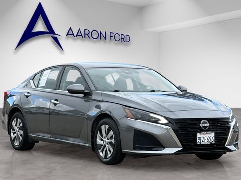 Used 2023 Nissan Altima 2.5 S FWD image 8