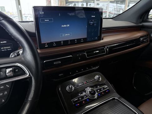 Used 2023 Lincoln Nautilus Reserve w/ Luxury Package image 73