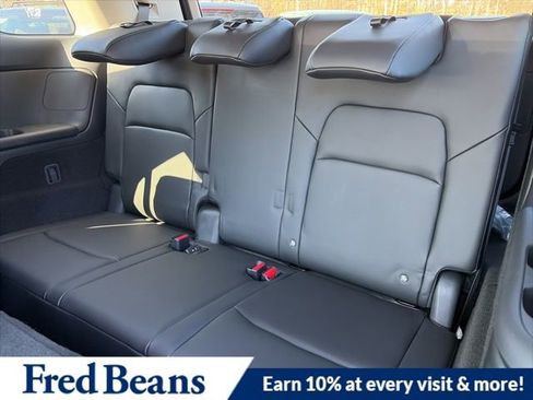 New 2026 Nissan Pathfinder SL image 12