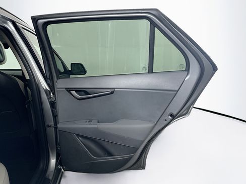 Used 2023 Kia Niro EX image 29