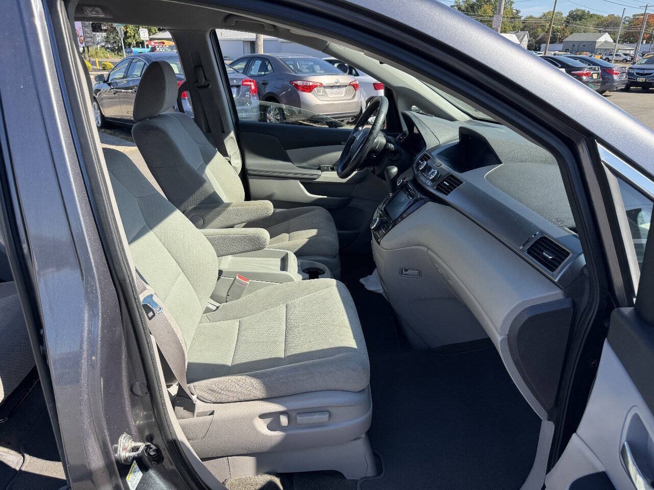 Used 2014 Honda Odyssey EX image 17