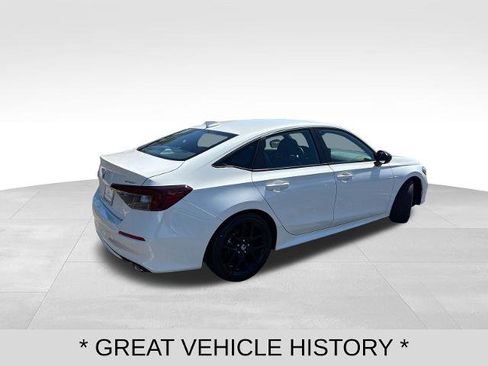 Used 2025 Honda Civic Sport image 5