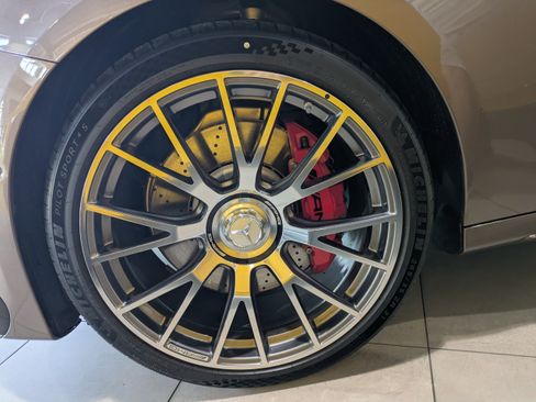 New 2026 Mercedes-Benz E 53 AMG e 4MATIC Sedan image 3