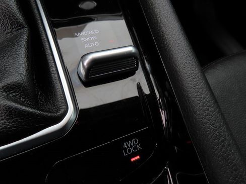 Certified 2023 Jeep Compass Limited image 8