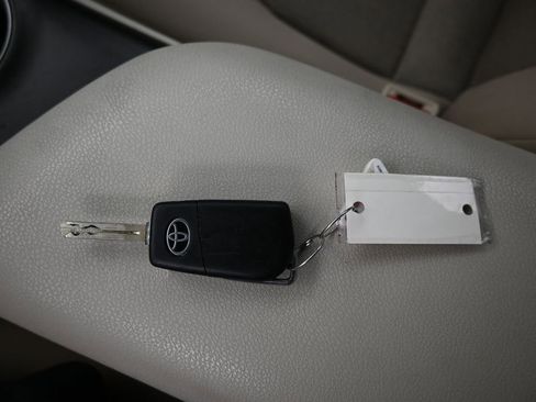 Used 2023 Toyota Camry LE FWD image 22