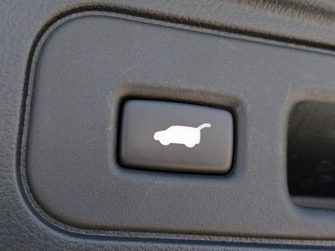 Used 2023 Honda Passport EX-L image 18