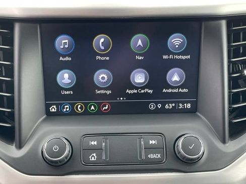 Used 2023 GMC Acadia SLT FWD image 23
