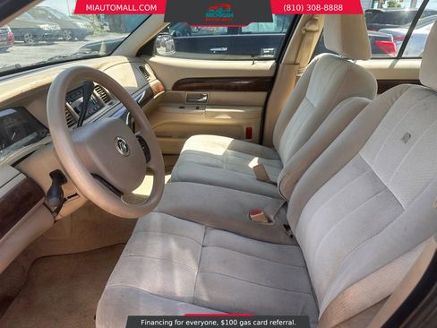 Used 2006 Mercury Grand Marquis GS image 11