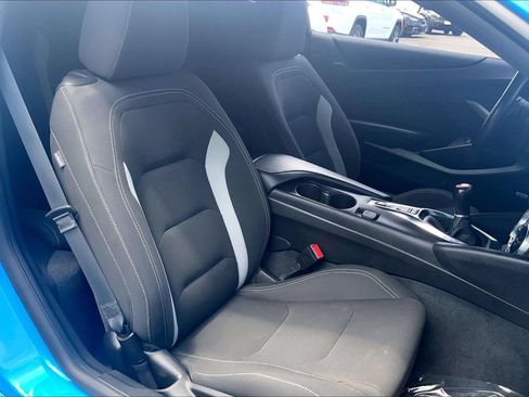 Used 2022 Chevrolet Camaro LT w/ RS Package RWD image 6