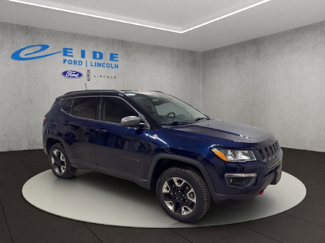 Used 2018 Jeep Compass Trailhawk w/ Cold Weather Group AWD/4WD image 5
