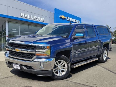 Used 2017 Chevrolet Silverado 1500 LT w/ All Star Edition AWD/4WD image 1