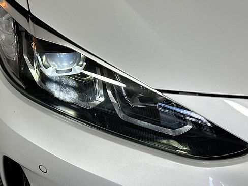 Used 2022 BMW 430i Coupe w/ Convenience Package RWD image 9