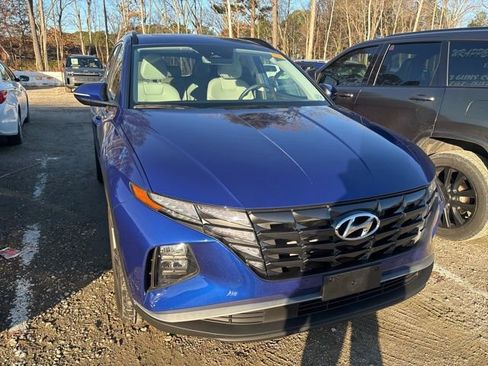Used 2023 Hyundai Tucson SEL w/ Convenience Package image 2