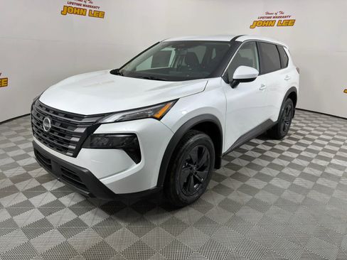 New 2026 Nissan Rogue SV FWD image 1