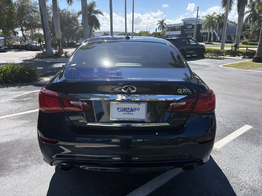 Used 2015 INFINITI Q70 L 3.7 w/ Deluxe Touring Package RWD image 25
