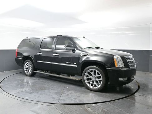Used 2012 Cadillac Escalade ESV Platinum image 5