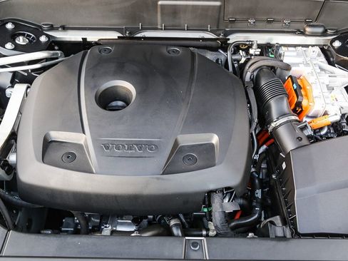 Used 2023 Volvo XC90 T8 Ultimate image 27