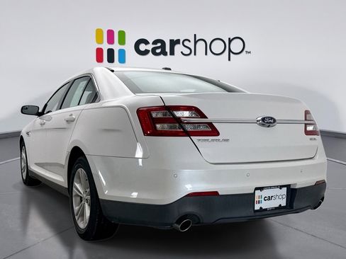 Used 2016 Ford Taurus SEL w/ Equipment Group 201A image 3