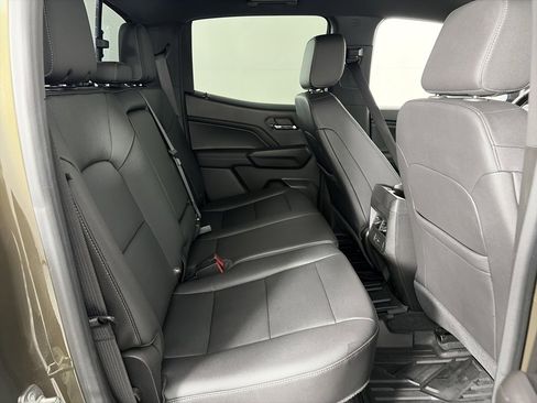 Used 2023 Chevrolet Colorado LT w/ LT Convenience Package III image 28