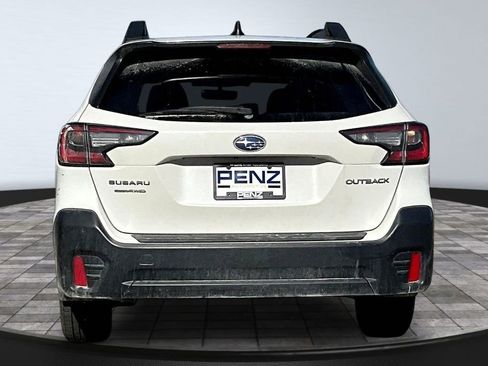 Used 2020 Subaru Outback Premium AWD/4WD image 5