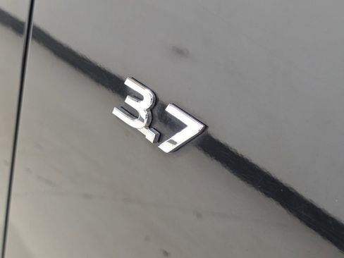 Used 2014 INFINITI Q60 AWD Coupe w/ Premium Package image 47