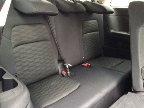 Used 2025 Nissan Pathfinder SV image 19