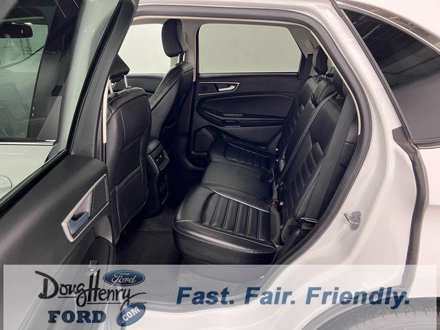 Used 2024 Ford Edge SEL AWD/4WD image 30