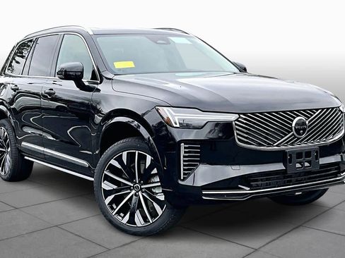 New 2026 Volvo XC90 B6 Ultra w/ Protection Package image 17