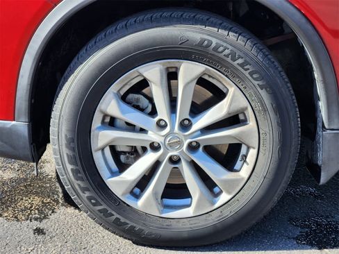 Used 2014 Nissan Rogue SV w/ SV Premium Package image 9