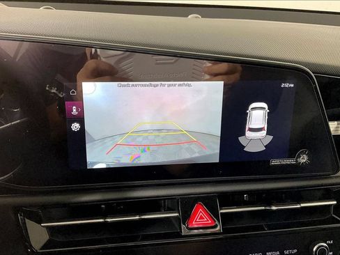 Used 2025 Kia Niro Wind FWD image 21