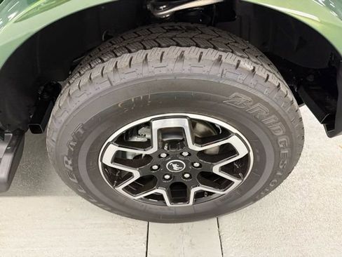 New 2025 Ford Bronco Outer Banks image 5