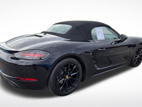 Used 2019 Porsche 718 Boxster RWD image 5