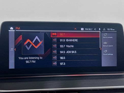 Used 2023 BMW 530i w/ Premium Package image 21