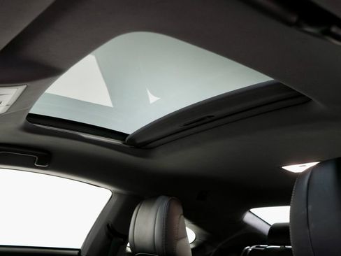 Used 2016 Lexus RC 300 AWD image 5