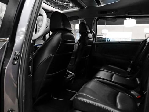 Used 2023 Honda Odyssey Touring image 40