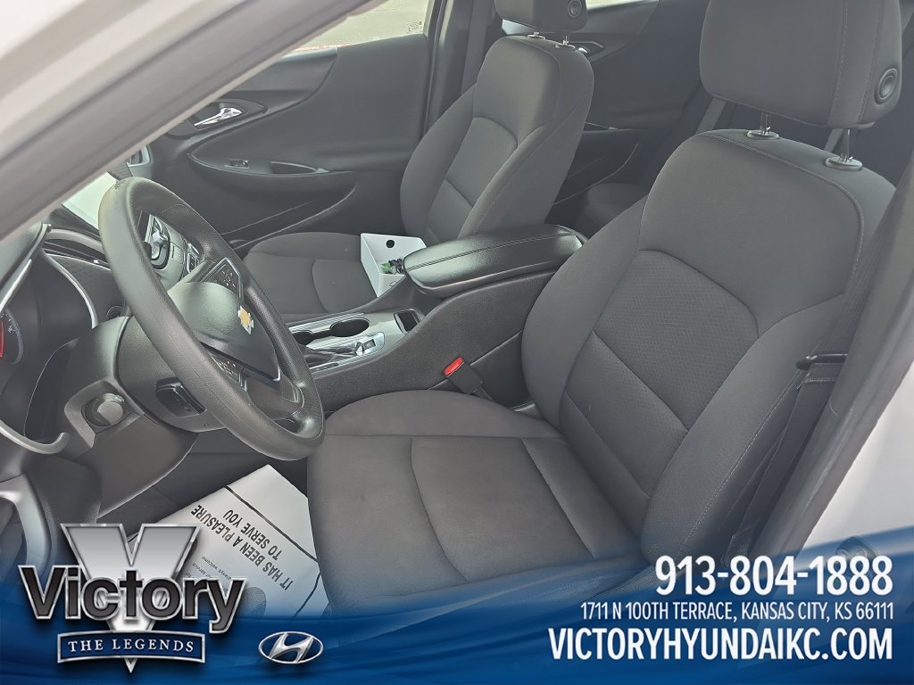 Used 2024 Chevrolet Malibu LT FWD image 9