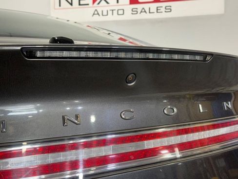 Used 2017 Lincoln MKZ Reserve w/ Technology Package FWD image 9