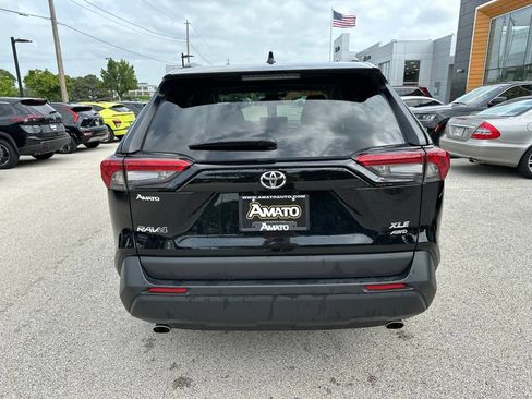 Used 2023 Toyota RAV4 XLE Premium AWD/4WD image 8