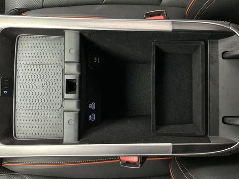 Certified 2026 Genesis GV70 3.5T Sport Advanced AWD/4WD image 21