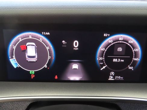 New 2025 Volkswagen Tiguan S image 13