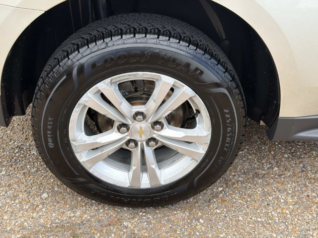 Used 2016 Chevrolet Equinox LS FWD image 5