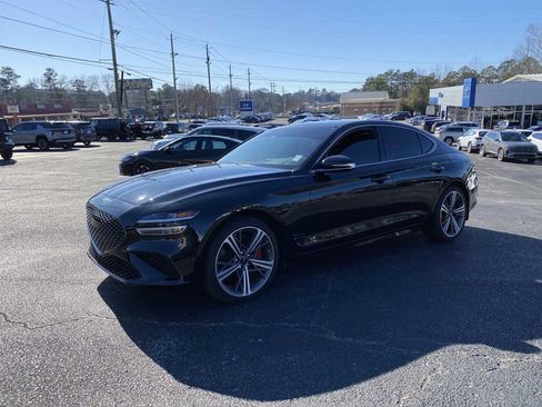 Used 2024 Genesis G70 2.5T w/ Sport Prestige Package image 9