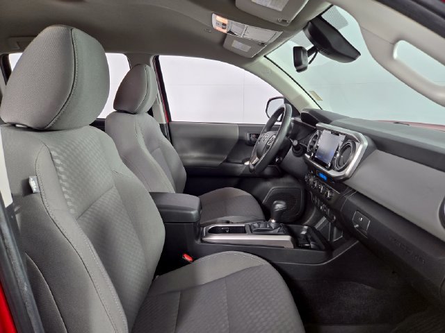 Used 2023 Toyota Tacoma SR5 w/ Technology Package AWD/4WD image 15