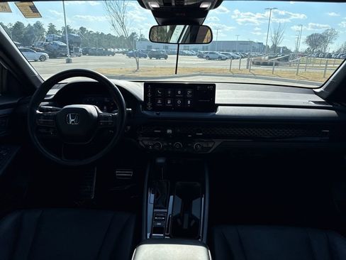 Used 2024 Honda Accord Sport image 16