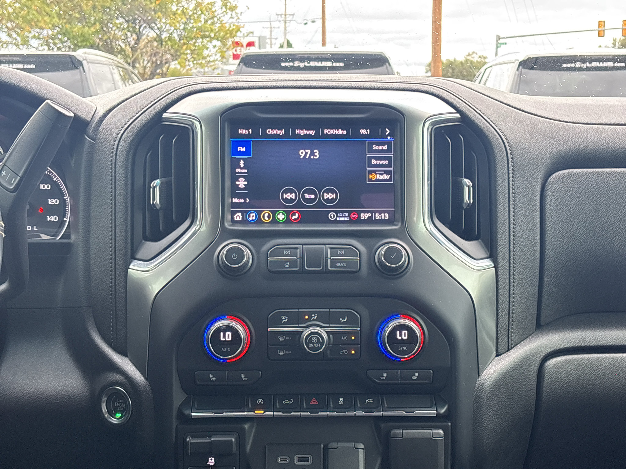 Used 2021 Chevrolet Silverado 1500 RST w/ Rally Edition AWD/4WD image 11