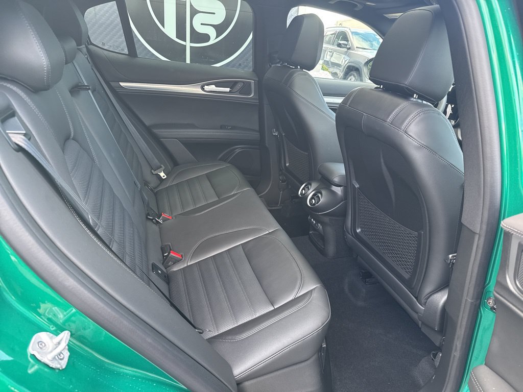 New 2026 Alfa Romeo Stelvio Sprint AWD/4WD image 22