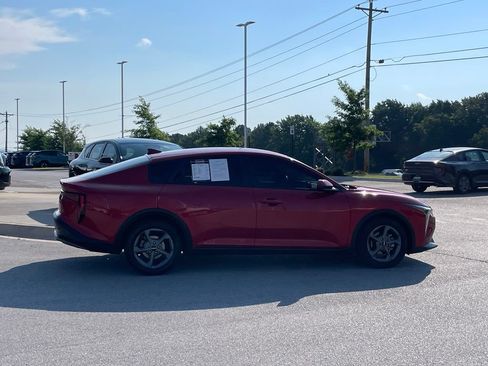 Certified 2025 Kia K4 FWD image 8